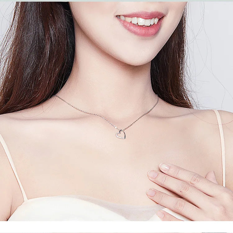 The shape of love Necklace