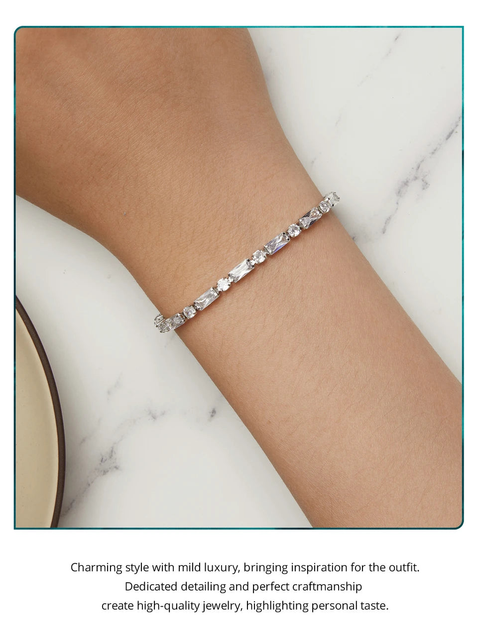 Adjustable Sparkling Zirconia Bracelet