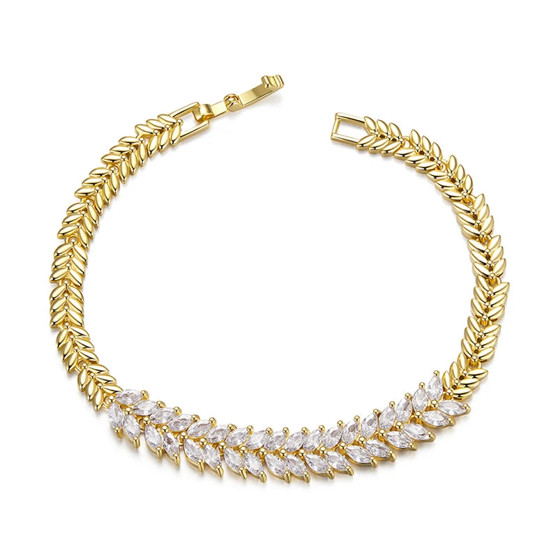 Sparkling Classic Leaf Bracelet