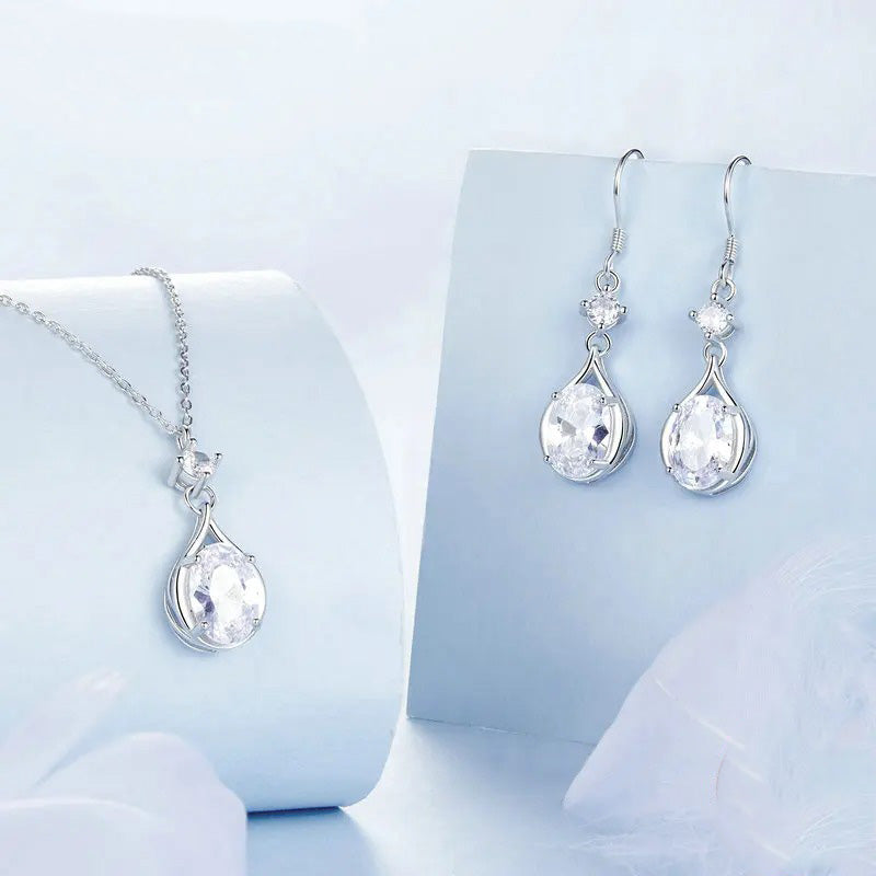 Teardrop Round Cut Dainty Jewelry Set