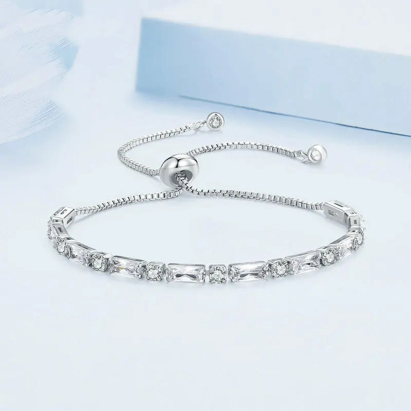 Adjustable Sparkling Zirconia Bracelet