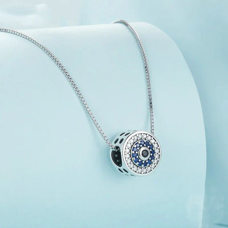 Blue Crystals Eye Necklace